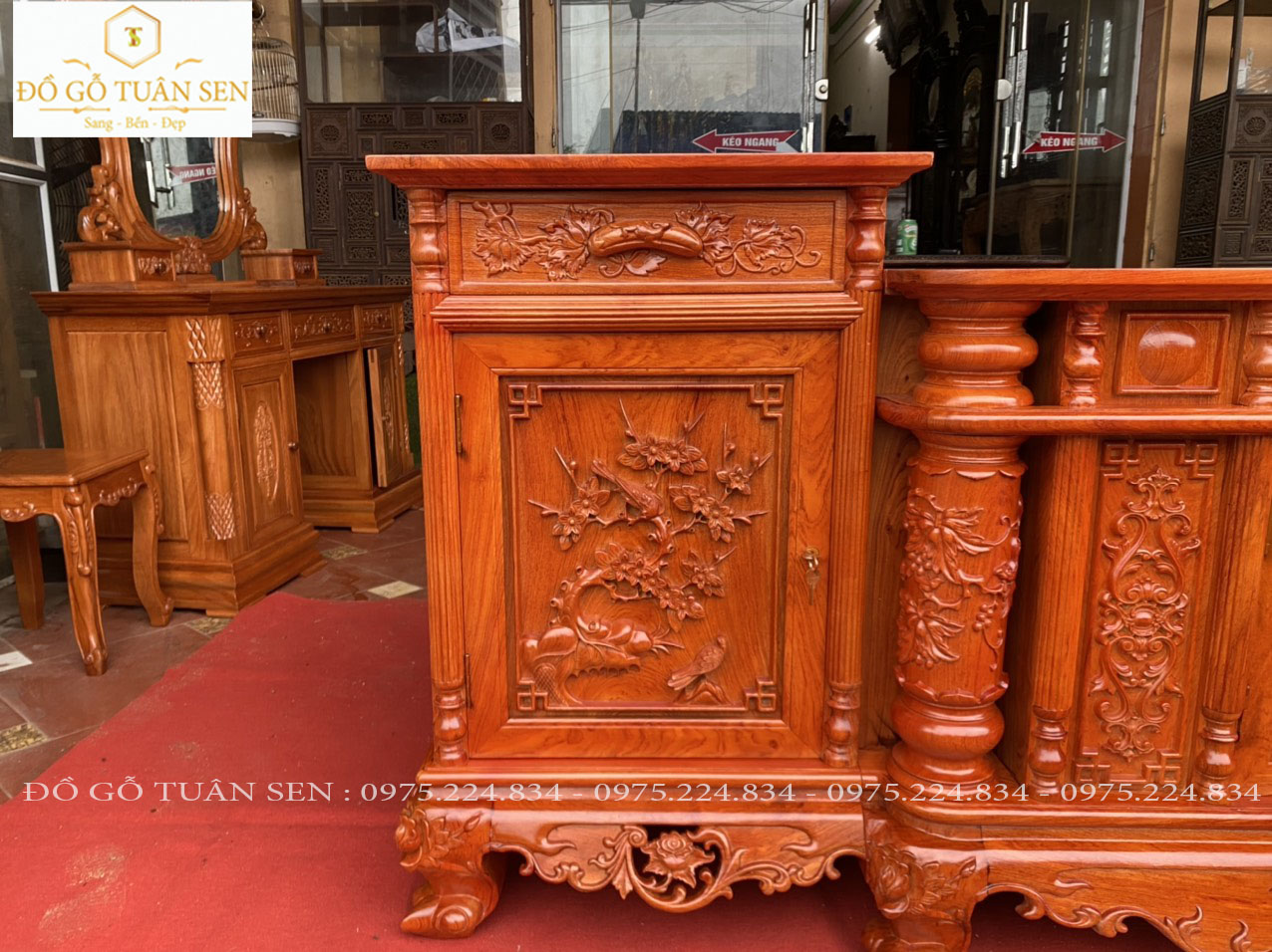 Thông tin kích thước Kệ tivi gỗ hương cột nho 